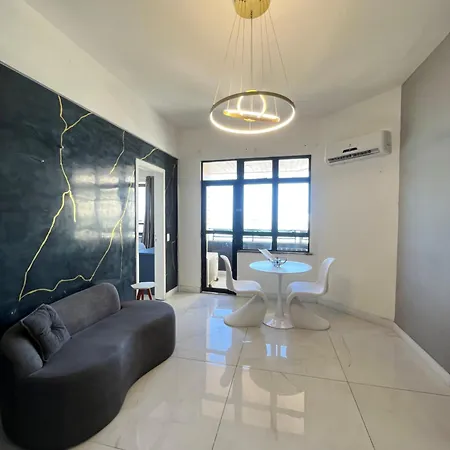 952a Golden Flat Apartamento